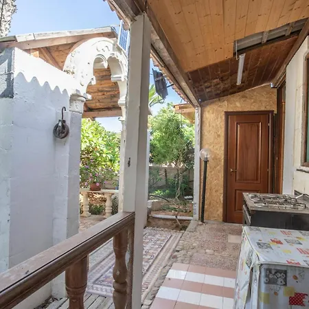 Lovely In With Kitchen Holiday home *